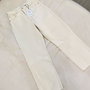 ZARA HI-RISE STRAIGHT LEG JEANS